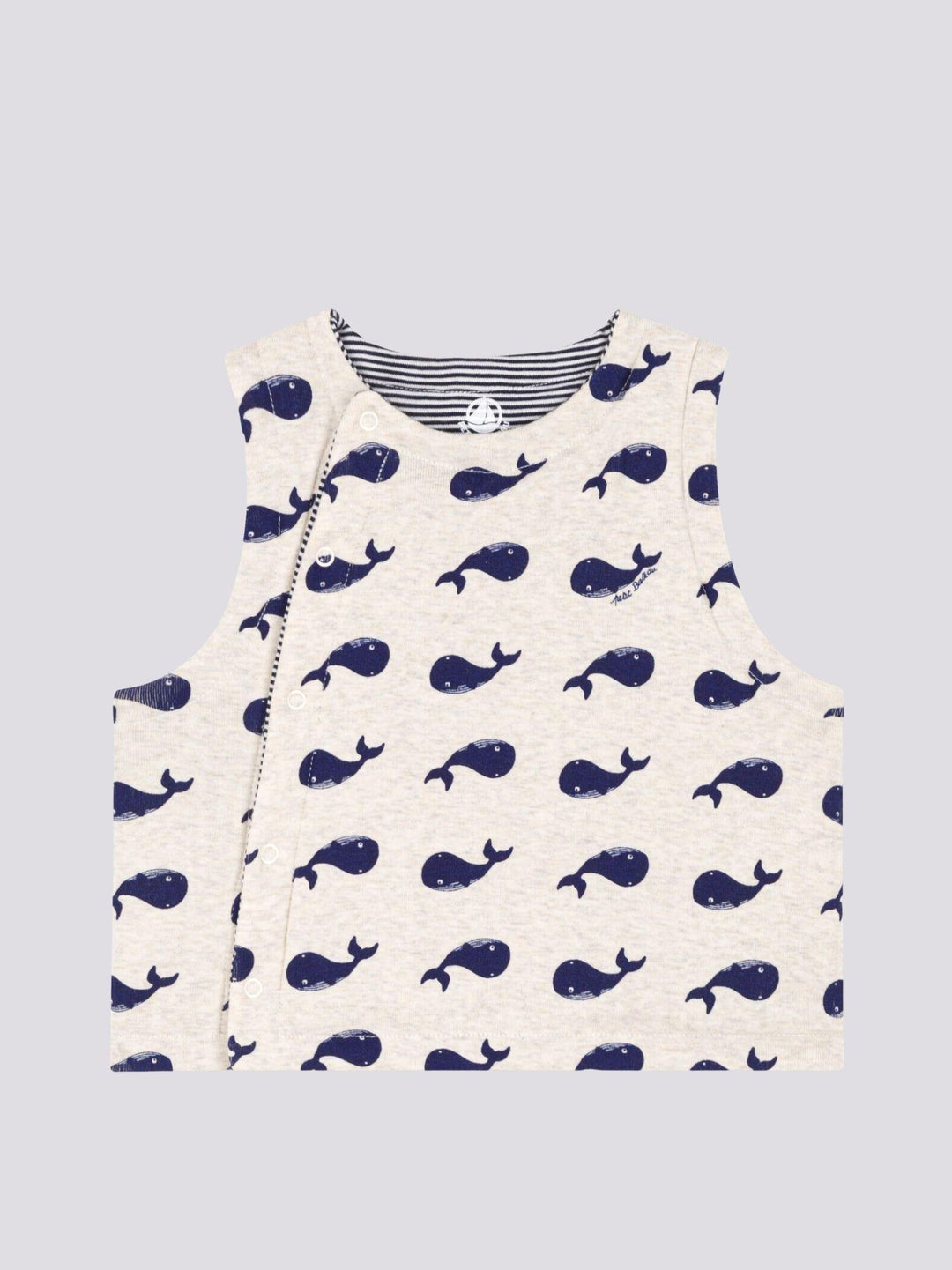 GILET SENZA MANICHE BEBÈ DOUBLE FACE CON MOTIVO BALENE A086F 01 PETIT BATEAU 