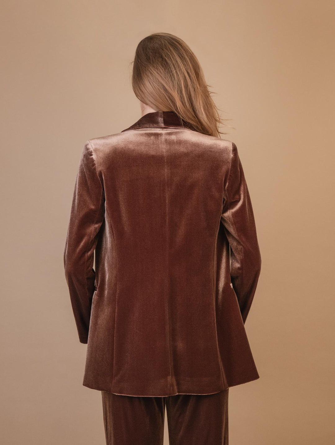 BLAZER APERTO IN VELLUTO MARRONE 1437/289 75 ANDREA MORANDO 