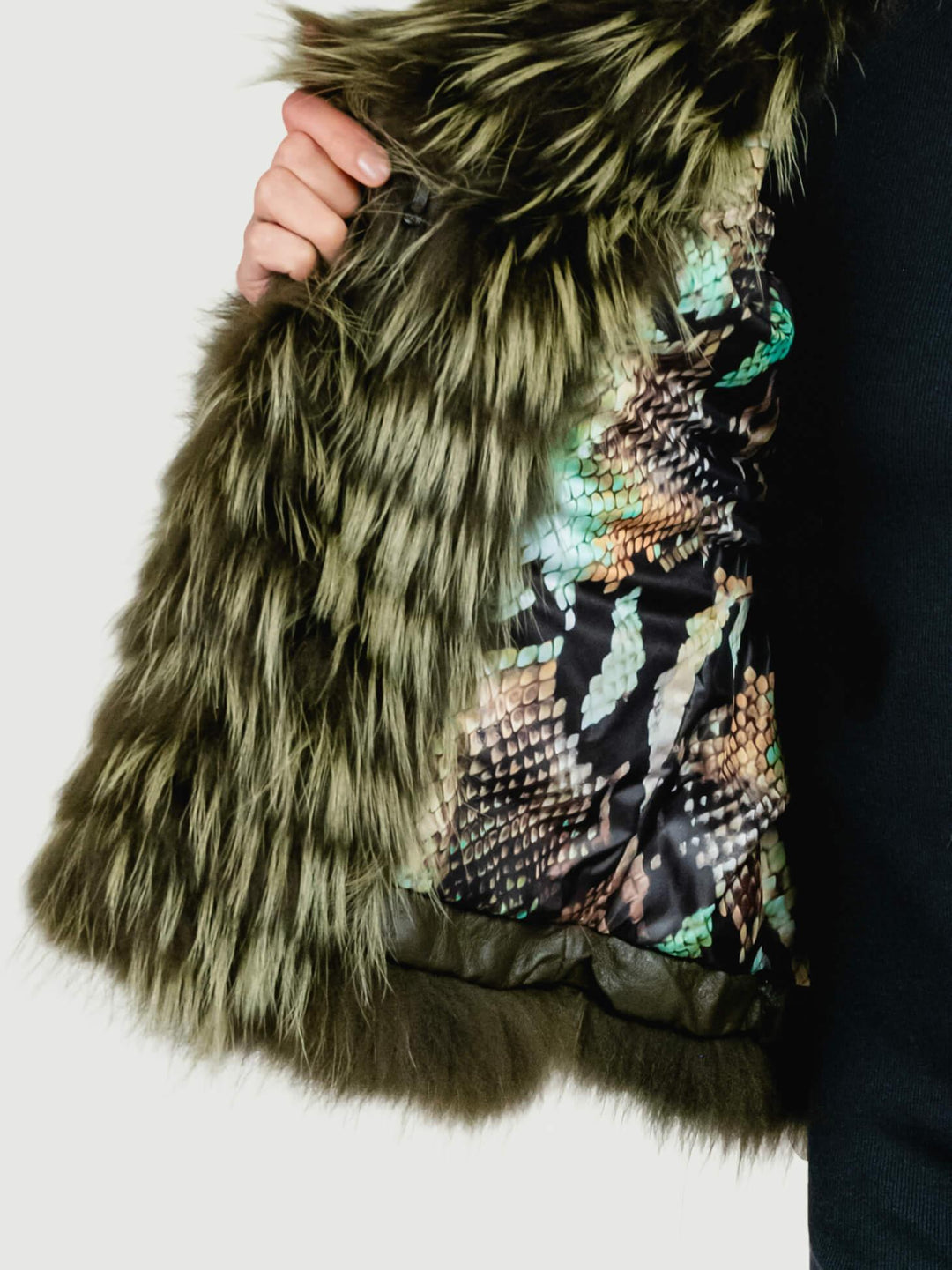 PELLICCIA CORTA VERDE MIBA ALBINO MILITARE FLO & CLO 