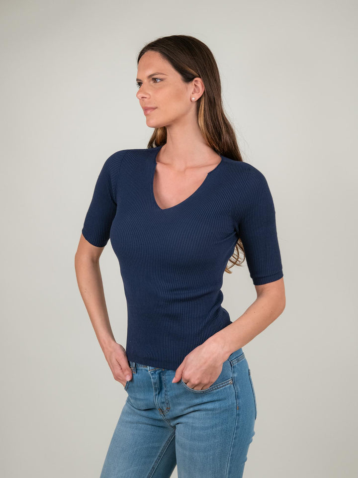 MAGLIA A COSTINE BLU SCOLLO A V 3922 BLU ANDREA MORANDO 