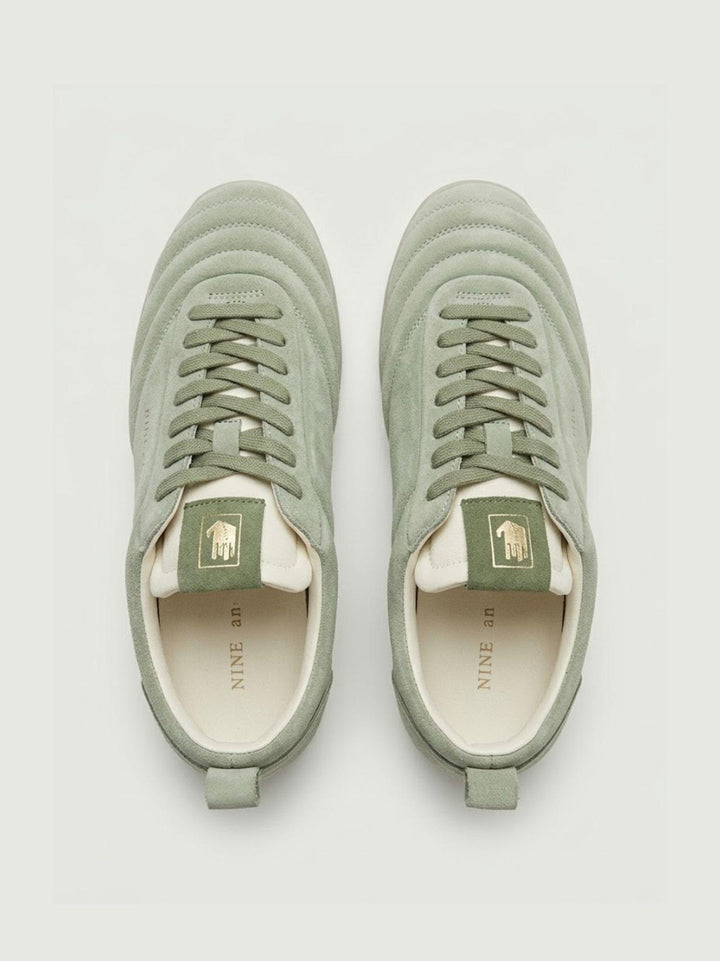 Sneaker sokker in suede color salvia SOKKER GREEN MILITARY NINE AN HALF 