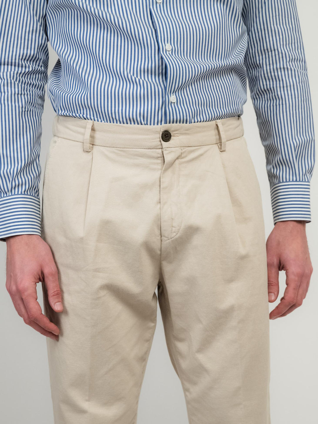 PANTALONE CON PENCES MISTO LINO BEIGE