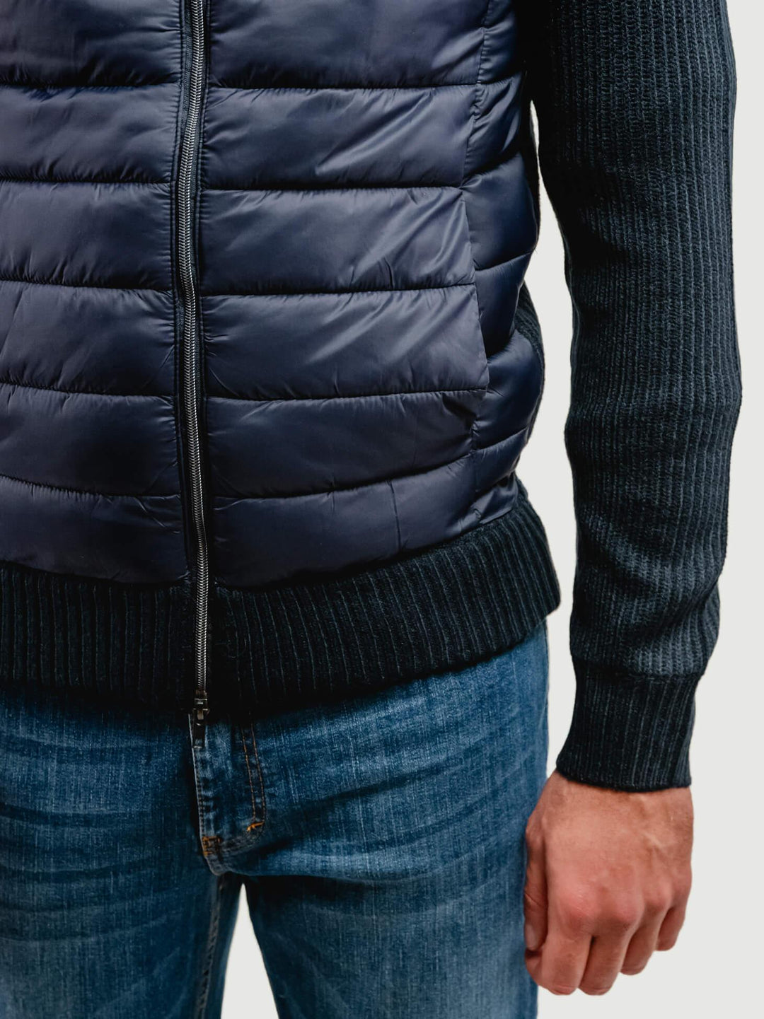 GIUBBOTTO TRAPUNTATO CON INSERTI IN MAGLIA BLU NAVY 4312225 283 ANDREA MORANDO 