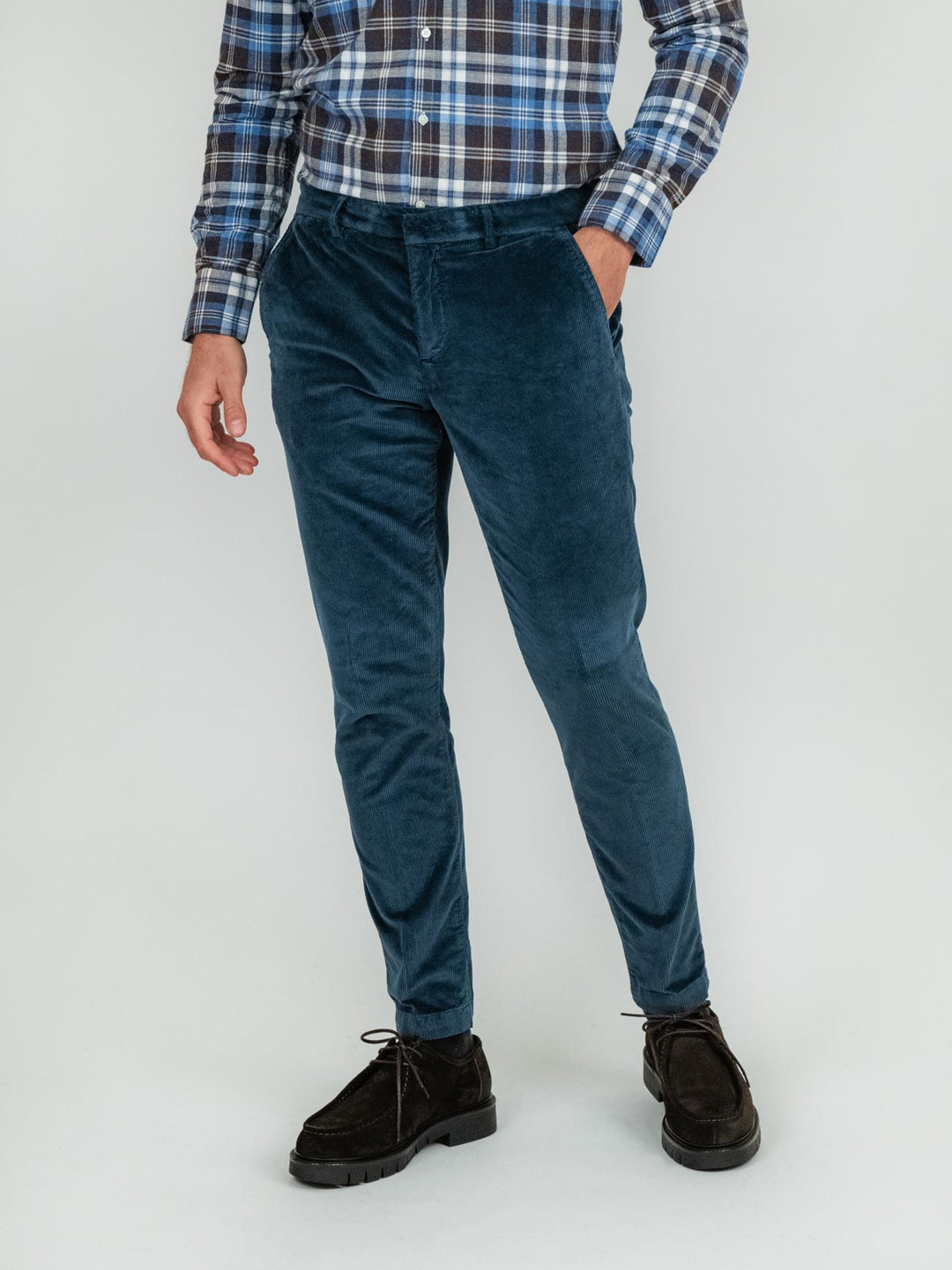 PANTALONE IN VELLUTO A COSTE BLU T502/BRO 860 NOLAB 