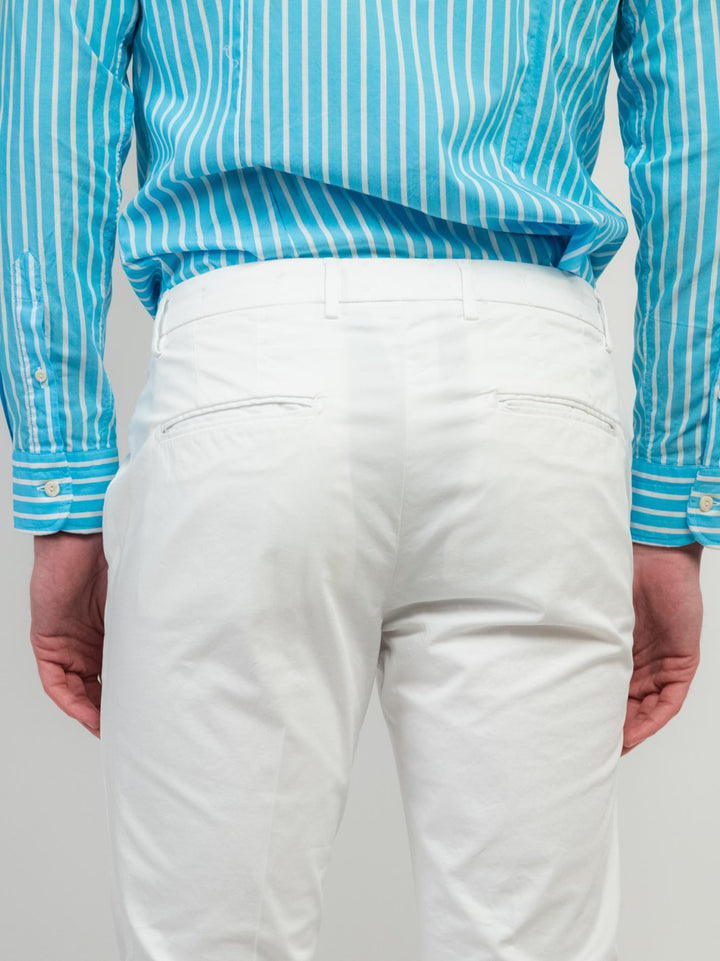 PANTALONE IN COTONE BIANCO