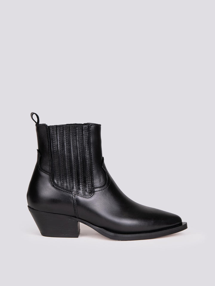TEXANO A PUNTA IN PELLE NERA 2074 NEGRO ALPE 