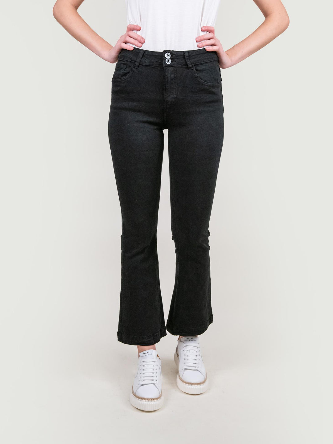 JEANS A ZAMPA ELASTICIZZATO IN DENIM NERO 6995/59 NERO ANDREA MORANDO 
