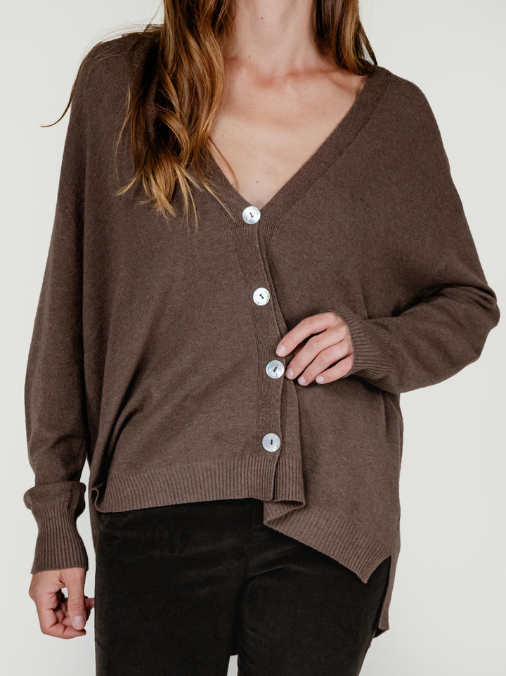CARDIGAN CON BOTTONI TABACCO 022031 0930 BIMOR 
