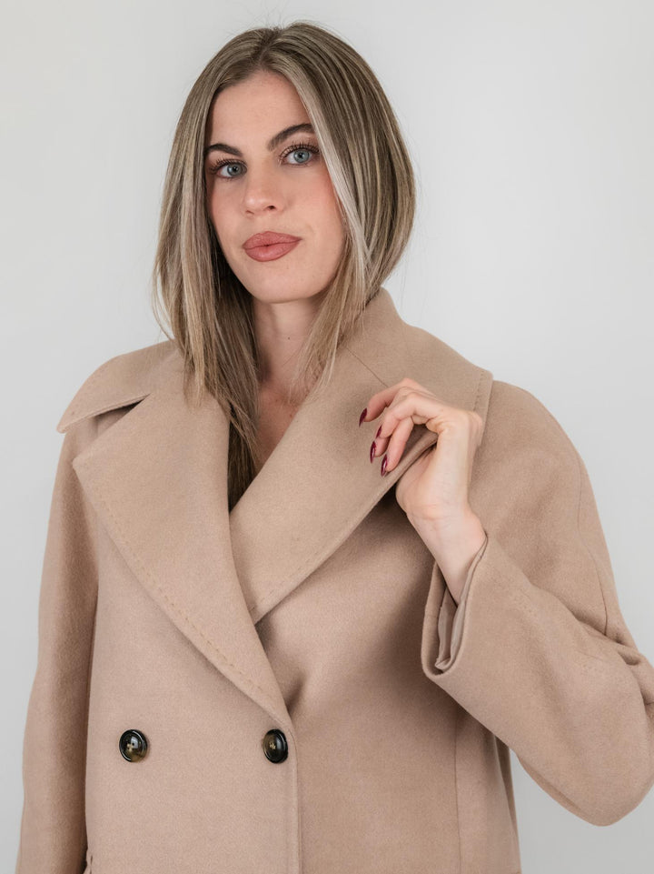 CAPPOTTO PEACOAT CON MAXI REVERS CAMMELLO 9833RO CAMMELLO ANDREA MORANDO 