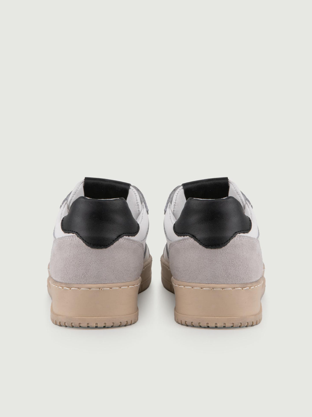 SNEAKER COLLEGE DETTAGLI NERI SUCOL NE V2 