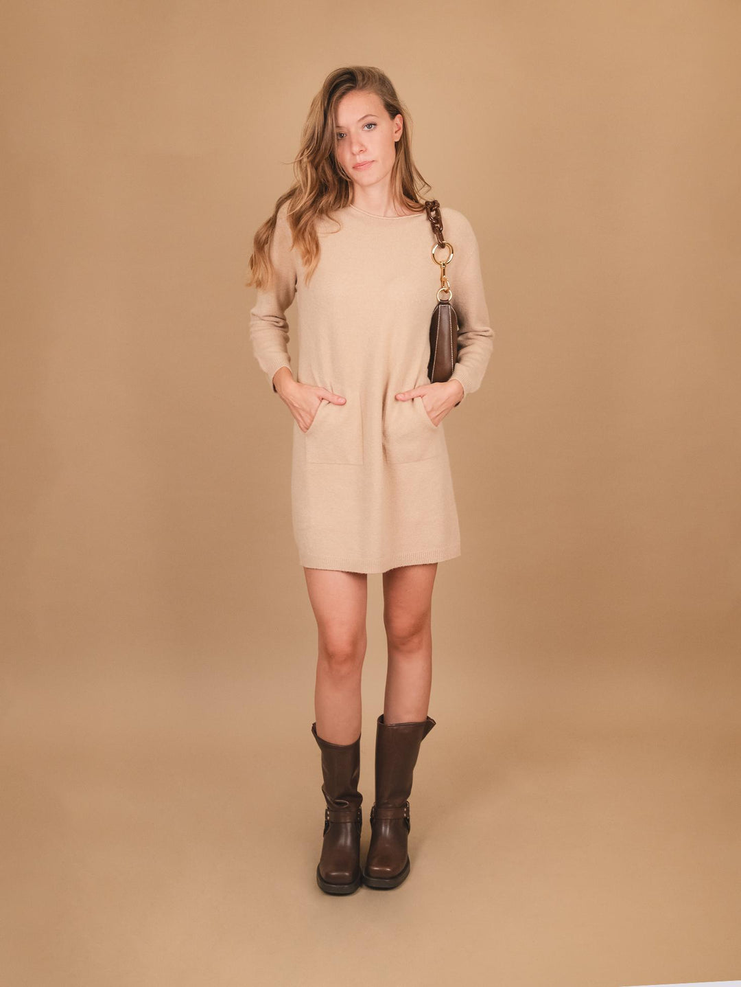 MAGLIA ABITO  CON TASCHE E SCOLLO A BARCHETTA BEIGE 0170/135 0234 BIMOR 