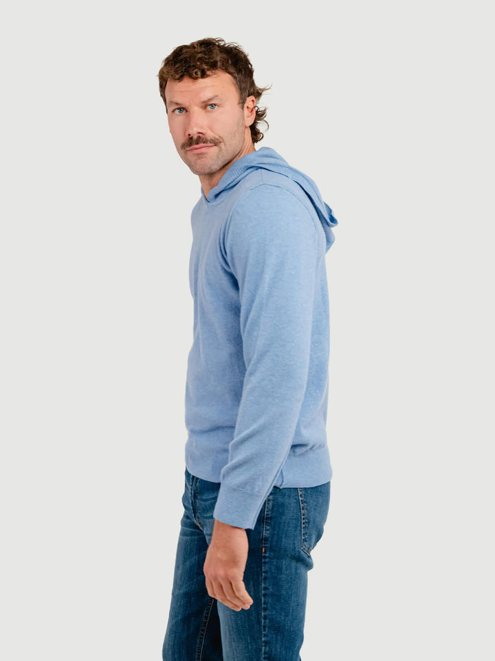MAGLIA CON CAPPUCCIO IN LANA MERINO E CASHMERE AZZURRA GA071 730 ANDREA MORANDO 