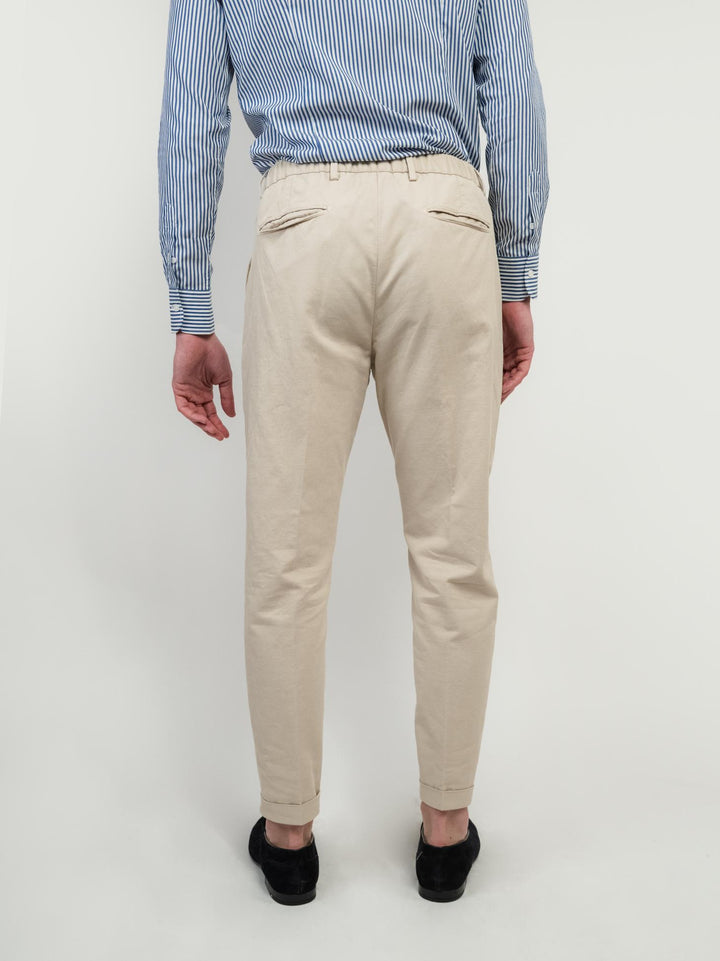PANTALONE CON PENCES MISTO LINO BEIGE