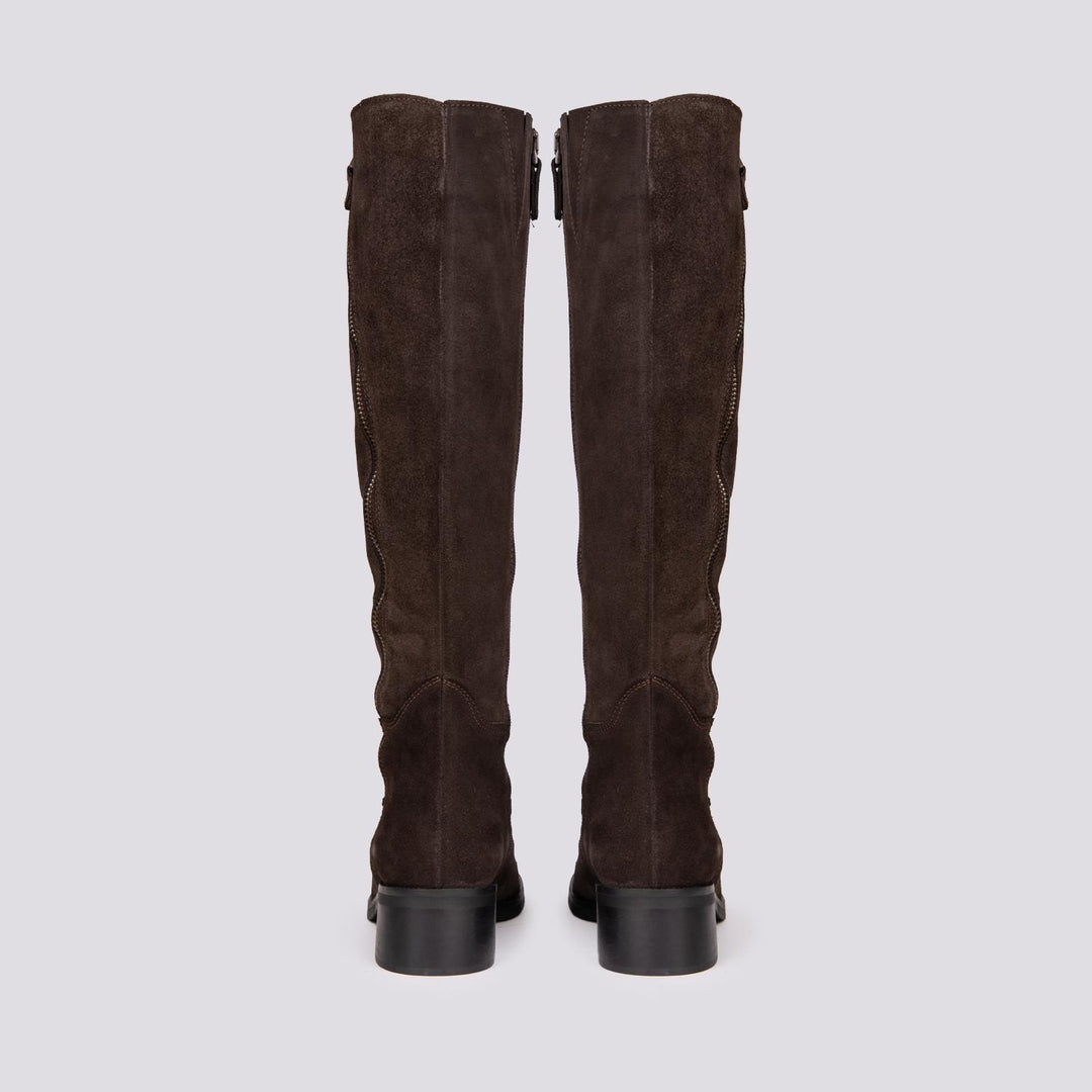 STIVALE ALTO CON ZIP ASIMMETRICHE IN CAMOSCIO MARRONE ST1011/CROSTA T MORO ANDREA MORANDO 