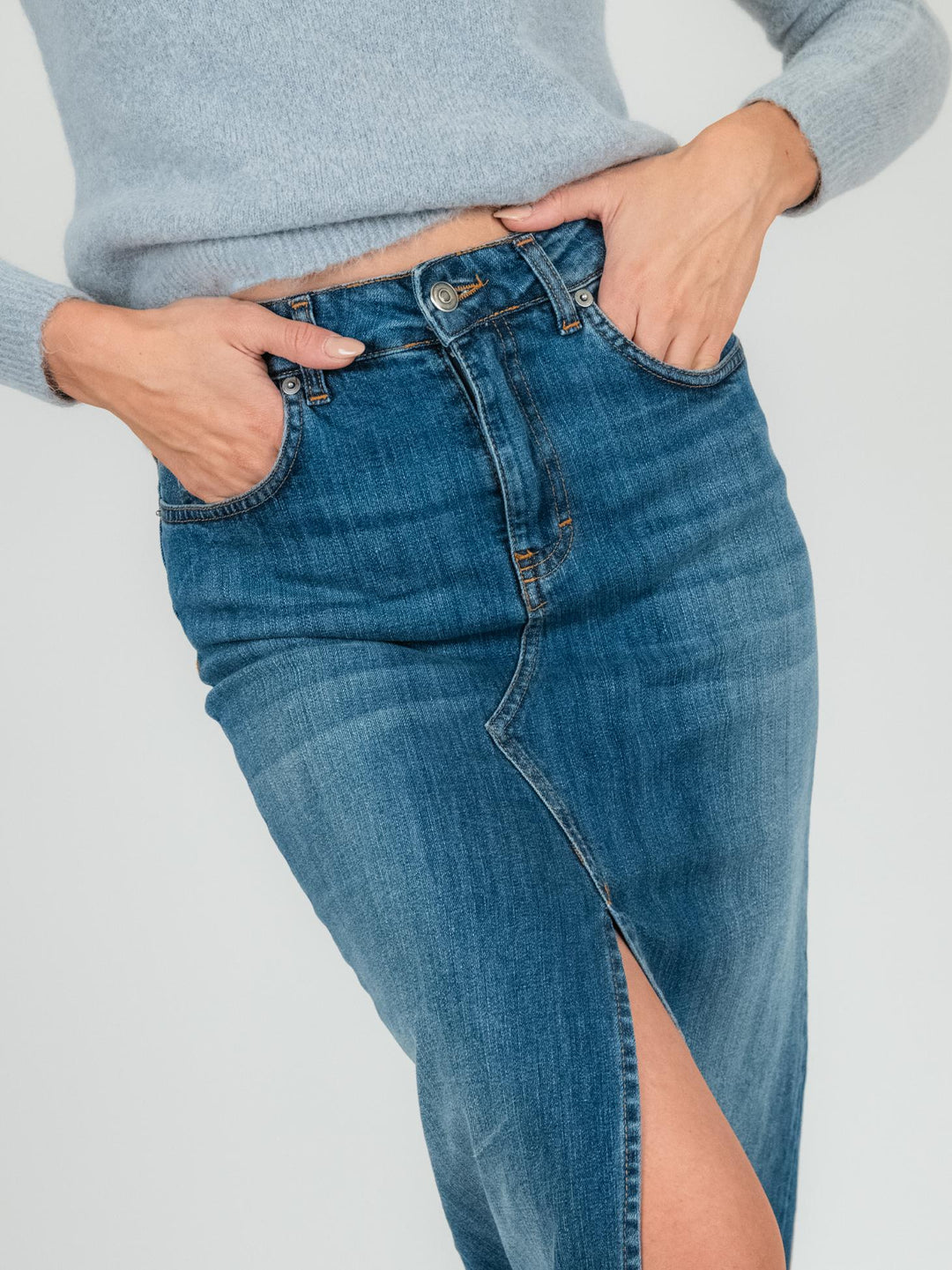 GONNA LUNGA IN DENIM MEDIO