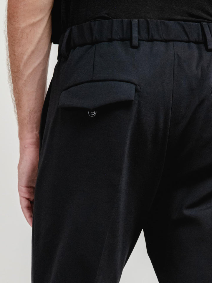 PANTALONE CON COULISSE IN JERESEY NERO P002 101 ANDREA MORANDO 