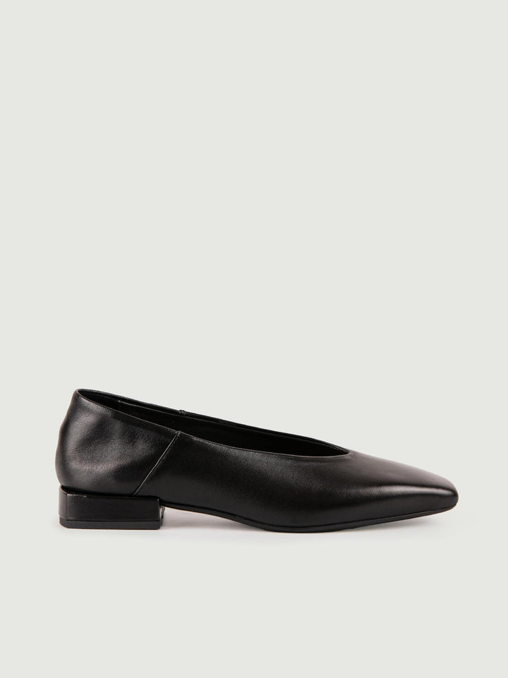 Ballerina in pelle nera con punta squadrata DARIA21 NERO ANDREA MORANDO 