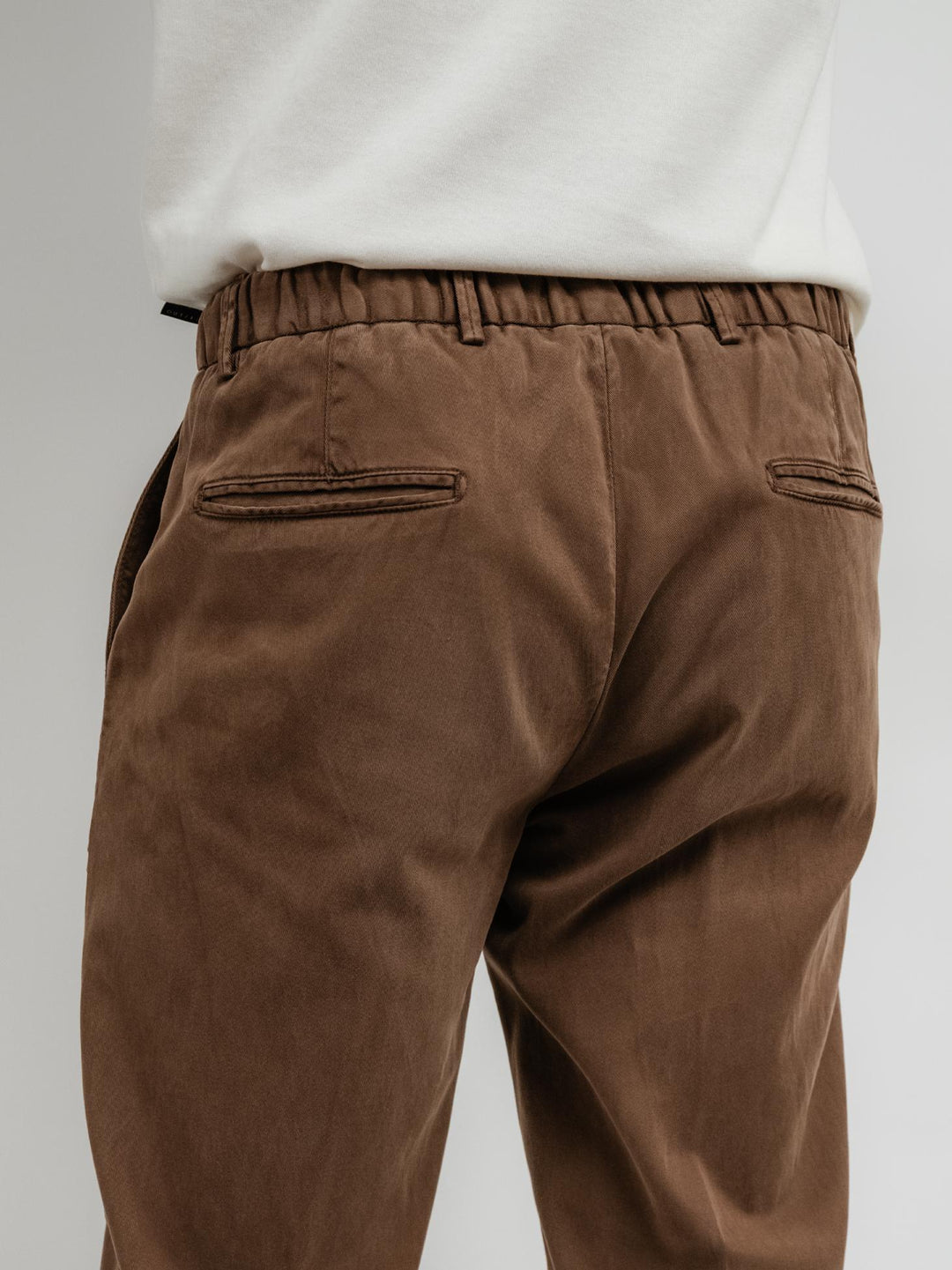 Pantalone in cotone con coulisse bruciato