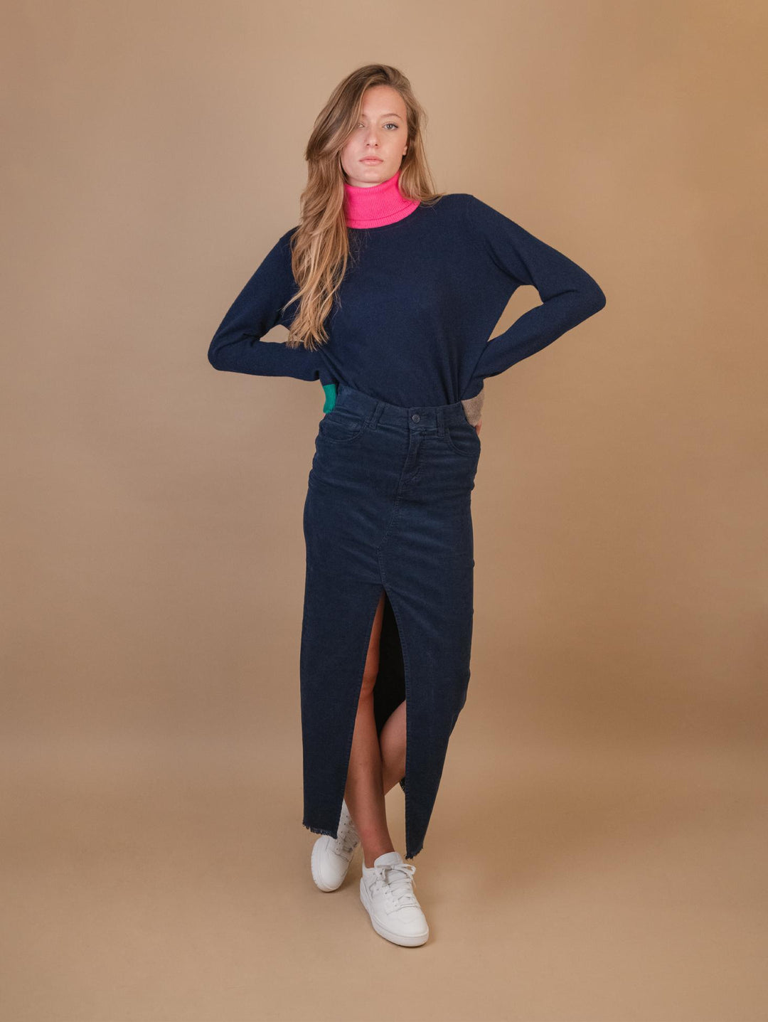 DOLCEVITA IN CASHMERE ECO-FRIENDLY BLU CON PROFILI MULTICOLOR TELMA POP NUIT ABSOLUT CASHMERE 