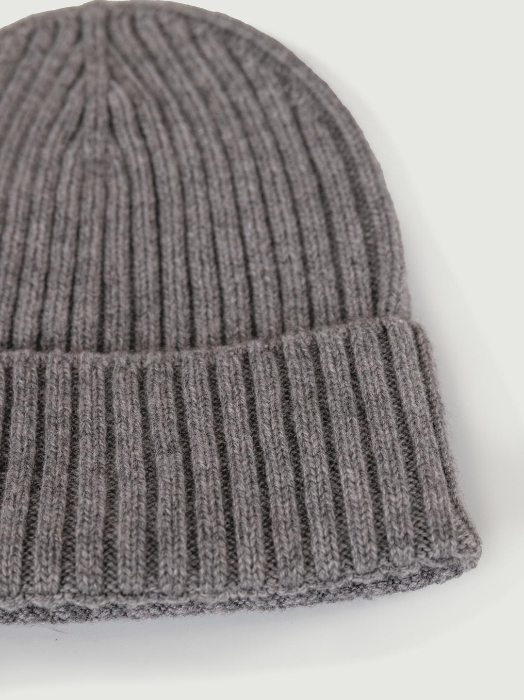 BERRETTO IN CASHMERE A COSTE GRIGIO 168 GRIS ANDREA MORANDO 