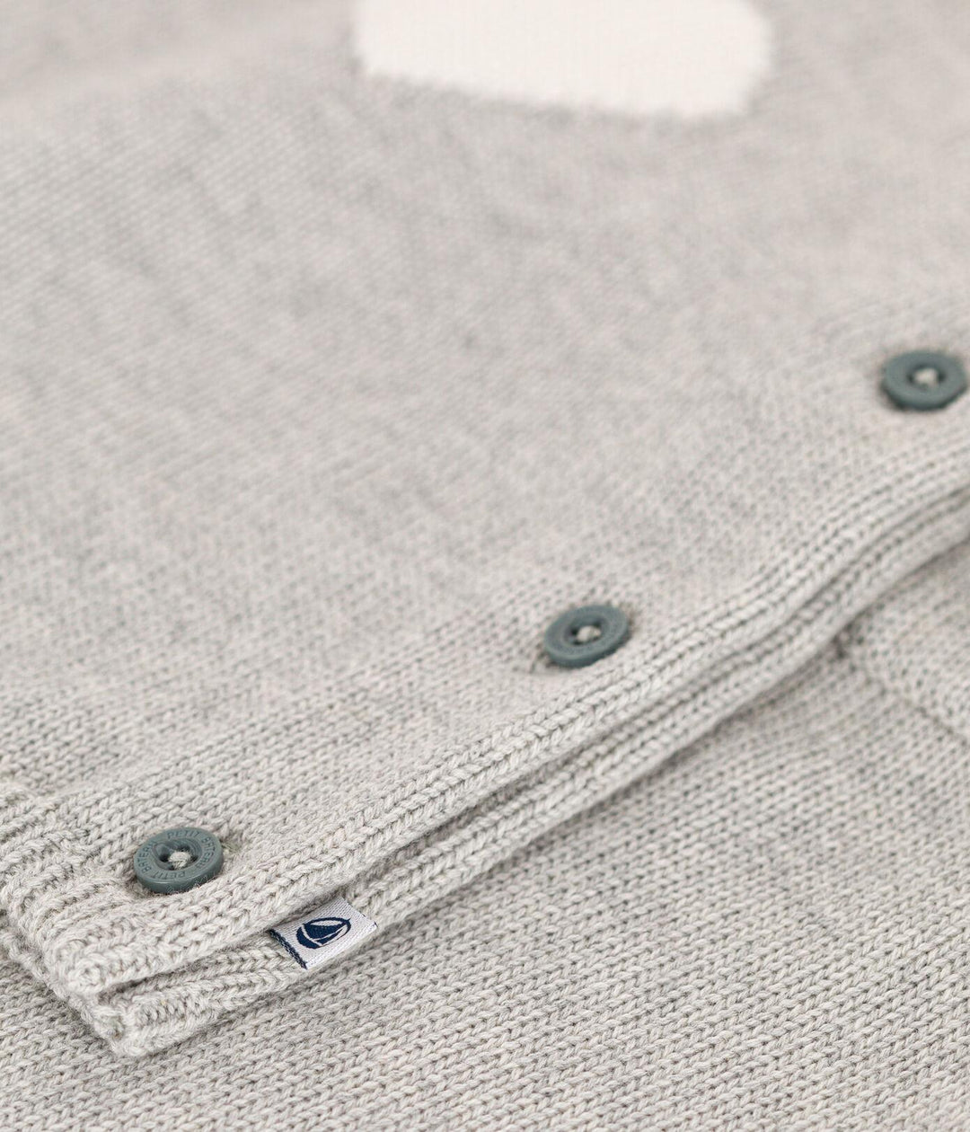 COMPLETO IN TRICOT DI LANA E COTONE CON MOTIVO A CUORE PER BEBÈ A0839 05 PETIT BATEAU 