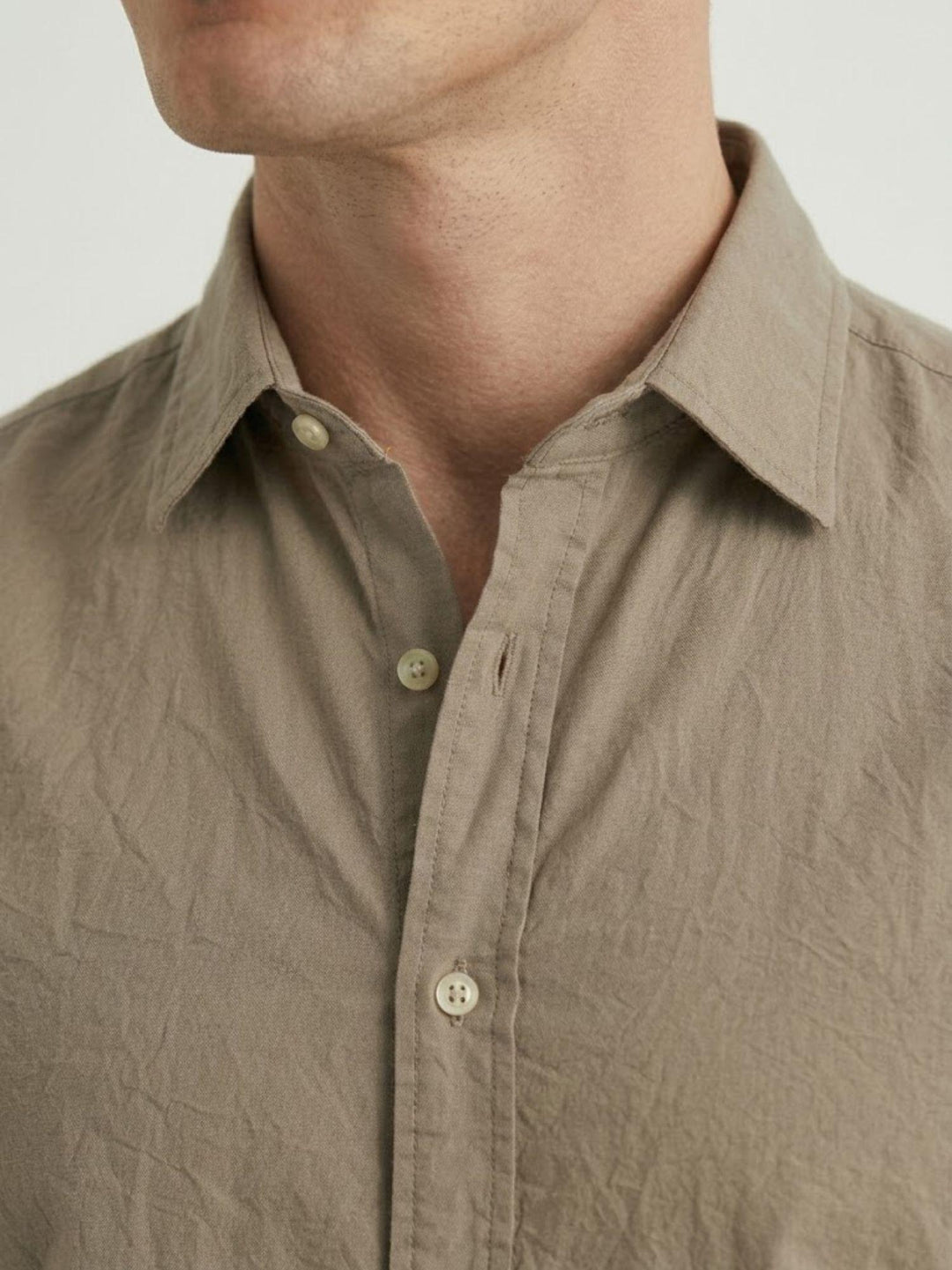 Camicia Brad  in mussola di cotone nocciola BRAD/TC171 M04 BAGGIES 