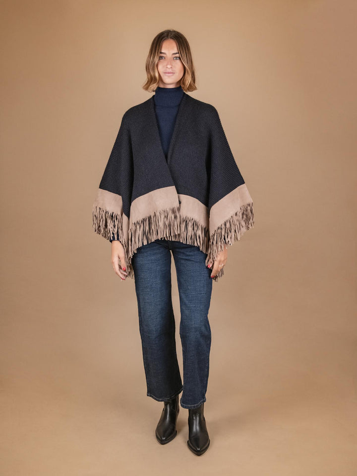 SCIALLE IN LANA BLU CON PROFILI E FRANGE IN CAMOSCIO BEIGE OLIVIA530 270 ANDREA MORANDO 