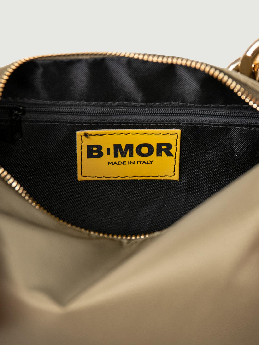 Borsa in nylon verde militare con catena Trunk TRUNK VERDE MILITARE BIMOR 