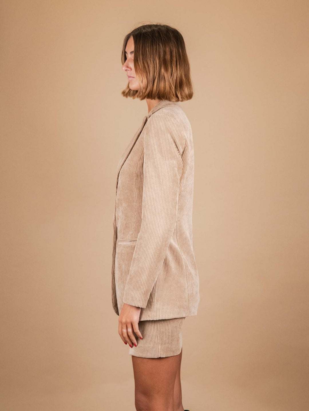 BLAZER MONOPETTO IN VELLUTO A COSTE CAMMELLO G1A5455 BEIGE ANDREA MORANDO 