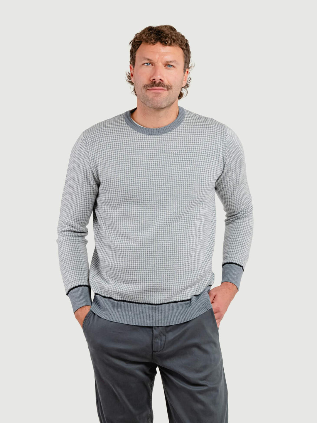 MAGLIA GIROCOLLO CON TRAMA PIED DE POULE GRIGIA 8075 FERRO ANDREA MORANDO 