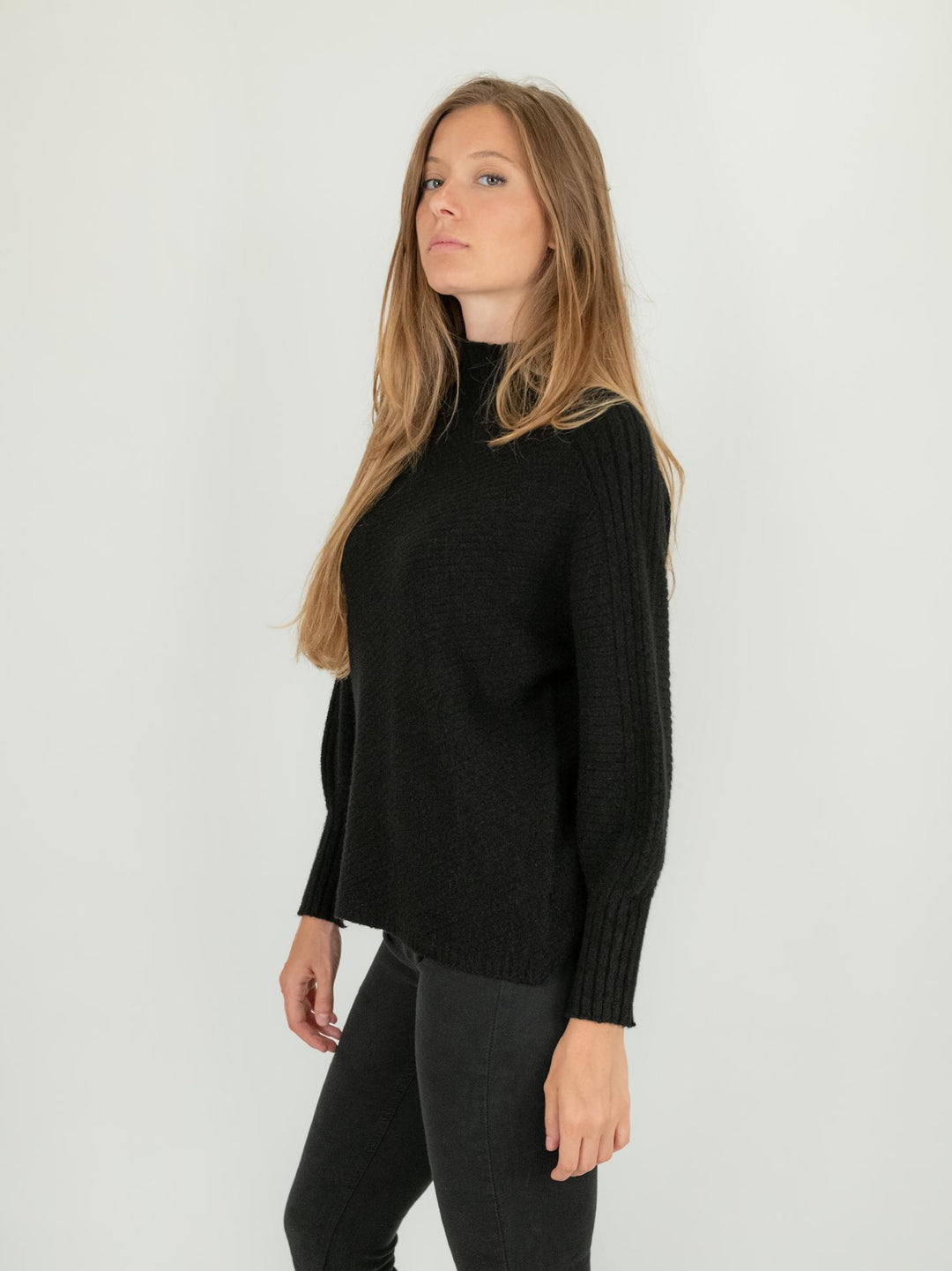 LUPETTO IN MAGLIA NERO 0570/273 0010 BIMOR 