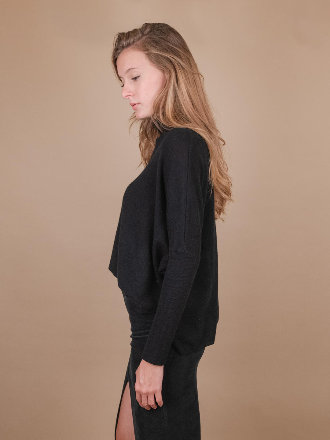 DOLCEVITA OVER IN CASHMERE ECO-FRIENDLY NERO CLARA NERO ABSOLUT CASHMERE 