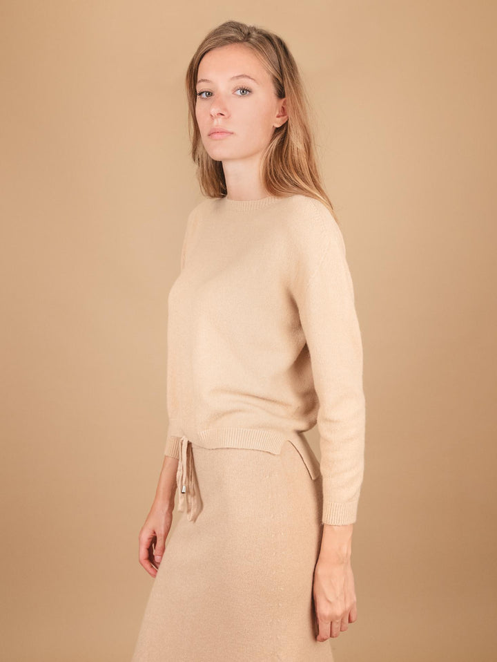 GIROCOLLO IN MAGLIA BEIGE CON MICRO SPACCHI LATERALI 0670/15 0234 BIMOR 