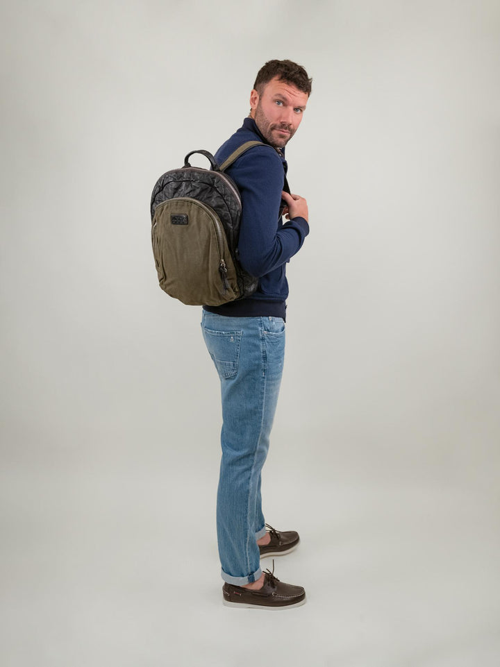 ZAINO IN PELLE EFFETTO USED DARK BROWN E TESSUTO FANGO. SURRENDER MIX 504 JACK LEATHER 