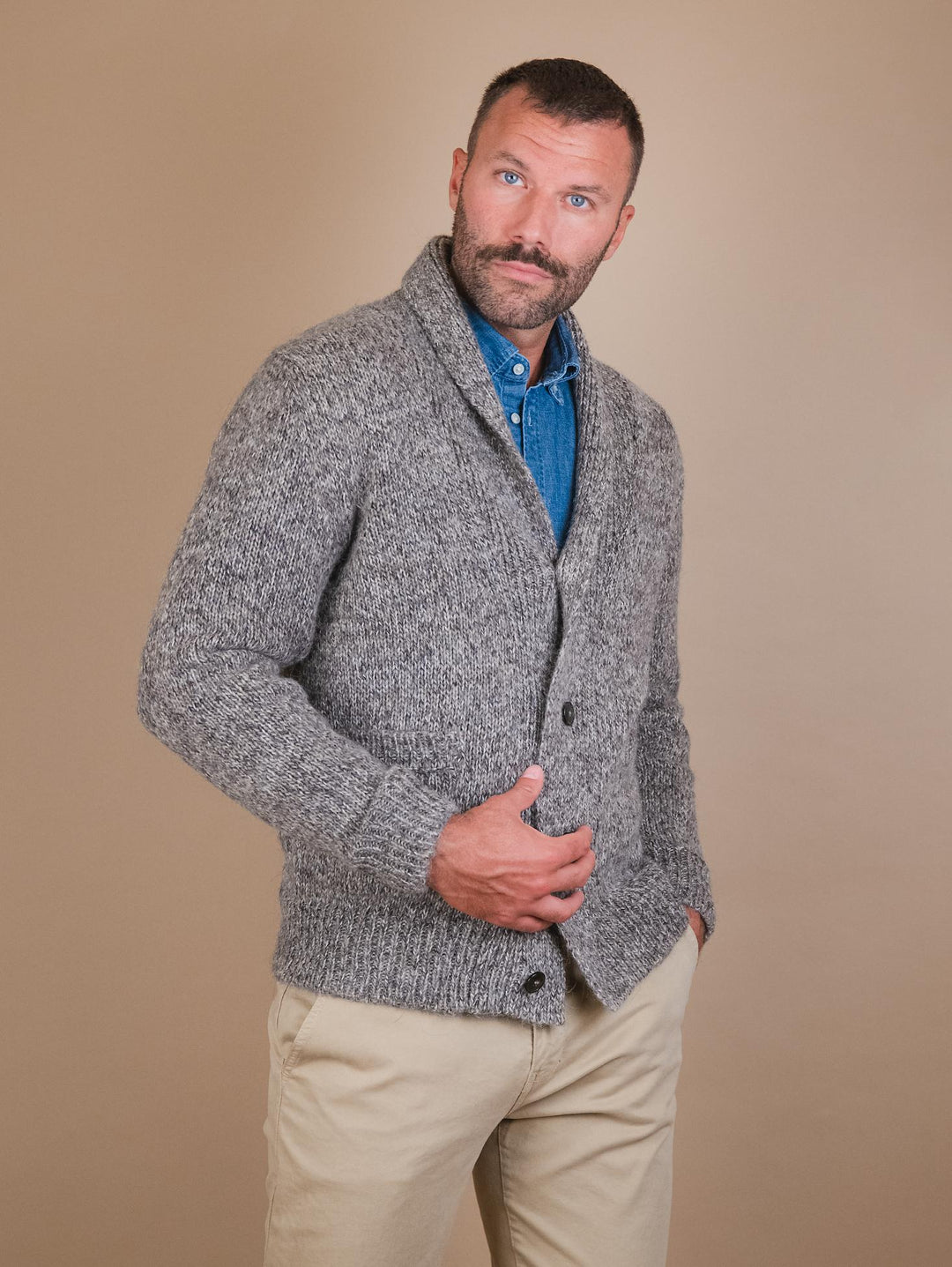 CARDIGAN IN MISTO LANA IN FANTASIA MELANGE COLOR FANGO OF1F2W3M025 613 ANDREA MORANDO 
