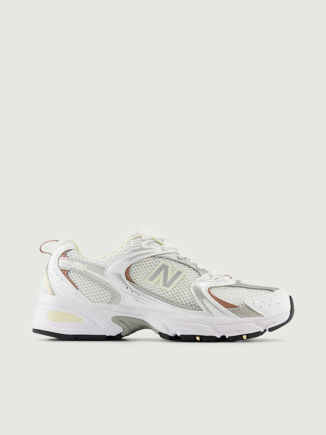 SNEAKER NEW BALANCE 530 BIANCO E ARGENTO MR530SGA D NEW BALANCE 