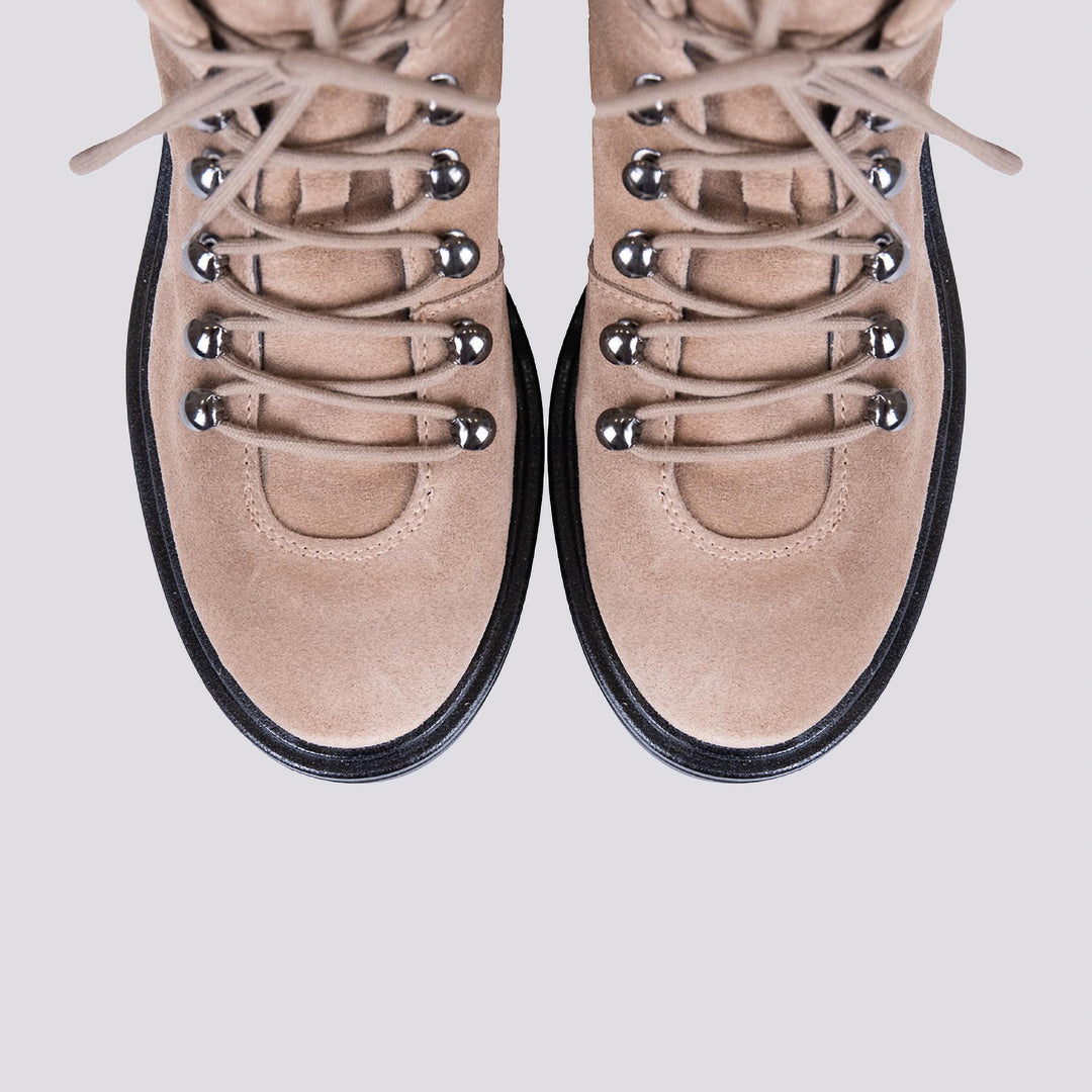 SCARPONCINO CON ALLACCIO TREKKING IN CAMOSCIO BEIGE