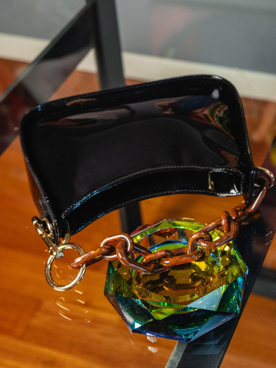 BORSA A SPALLA GLAMMY NERA IN PELLE VERNICE GLAMMY NERO BIMOR 