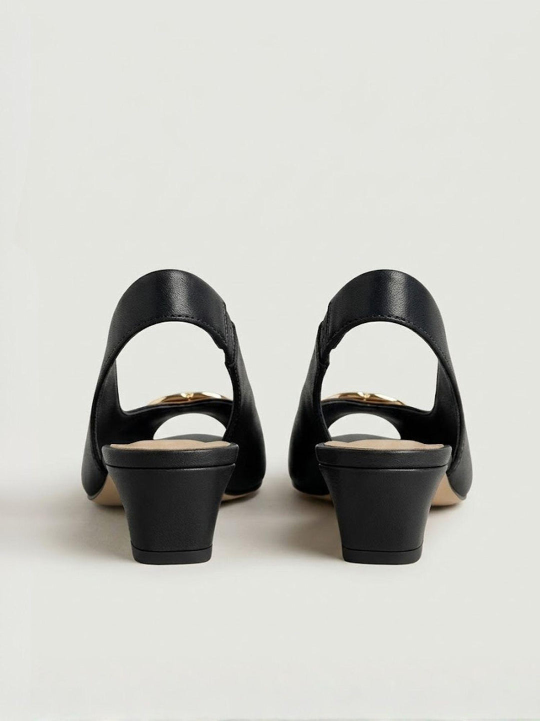 Spuntata slingback in pelle nappa nera R412 NERO ANDREA MORANDO 