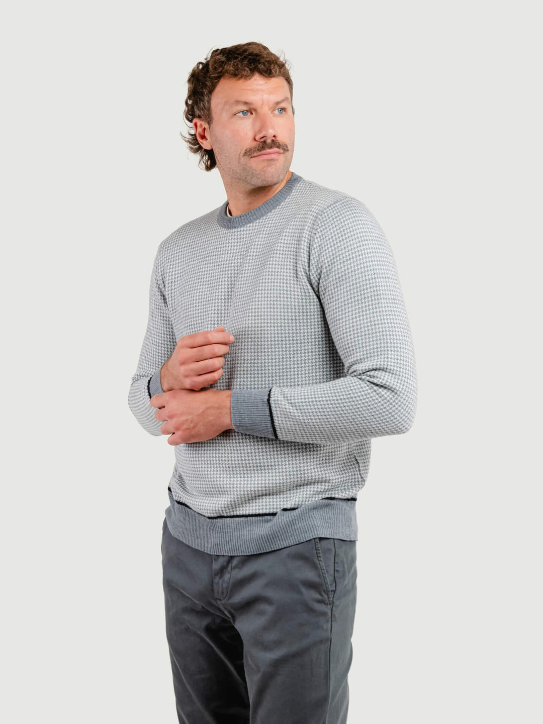 MAGLIA GIROCOLLO CON TRAMA PIED DE POULE GRIGIA 8075 FERRO ANDREA MORANDO 