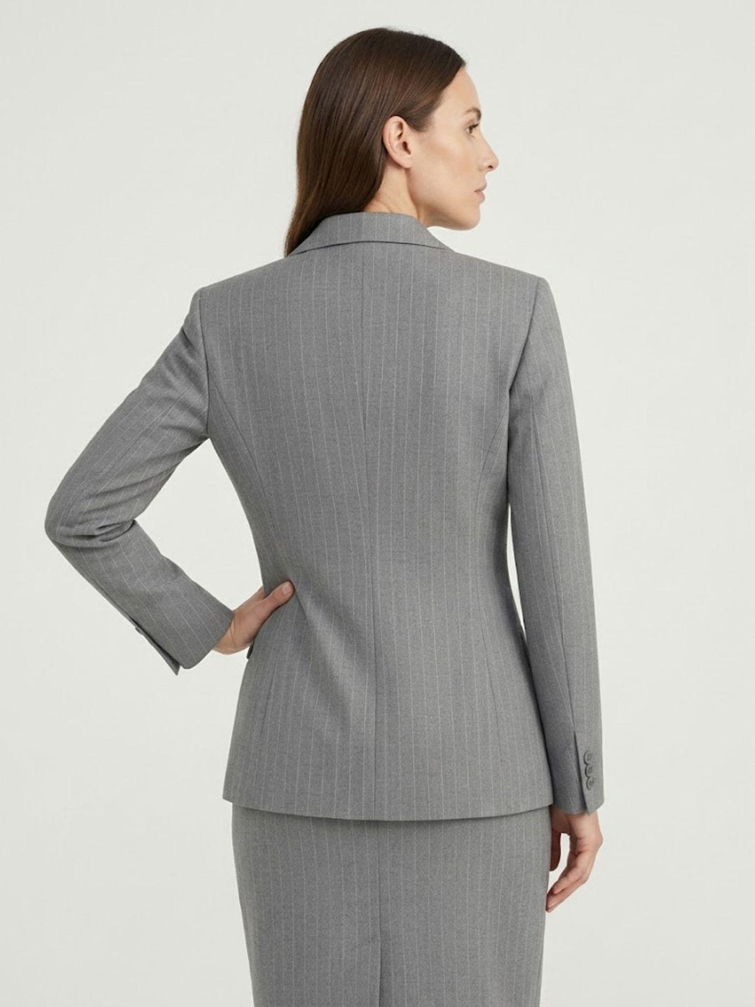 Blazer gessato con linea sagomata grigio perla 3914 PERLA ANDREA MORANDO 