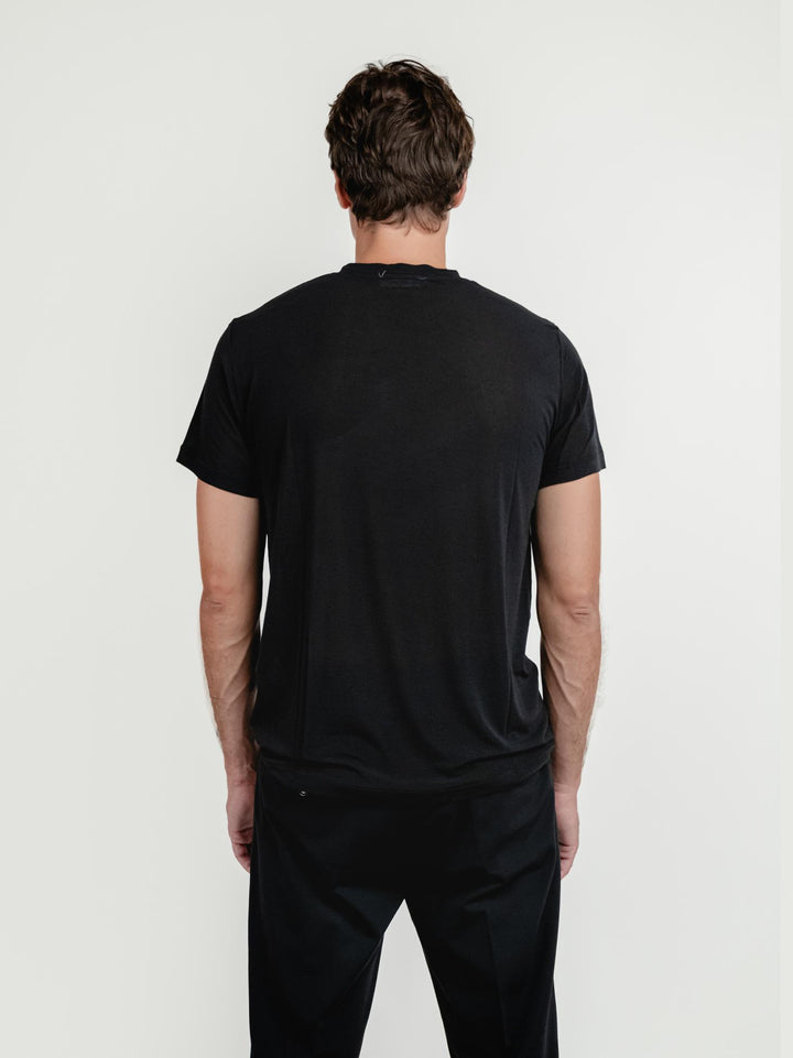 T-SHIRT GIROCOLLO IN MISTO CASHMERE NERA T007 101 ANDREA MORANDO 