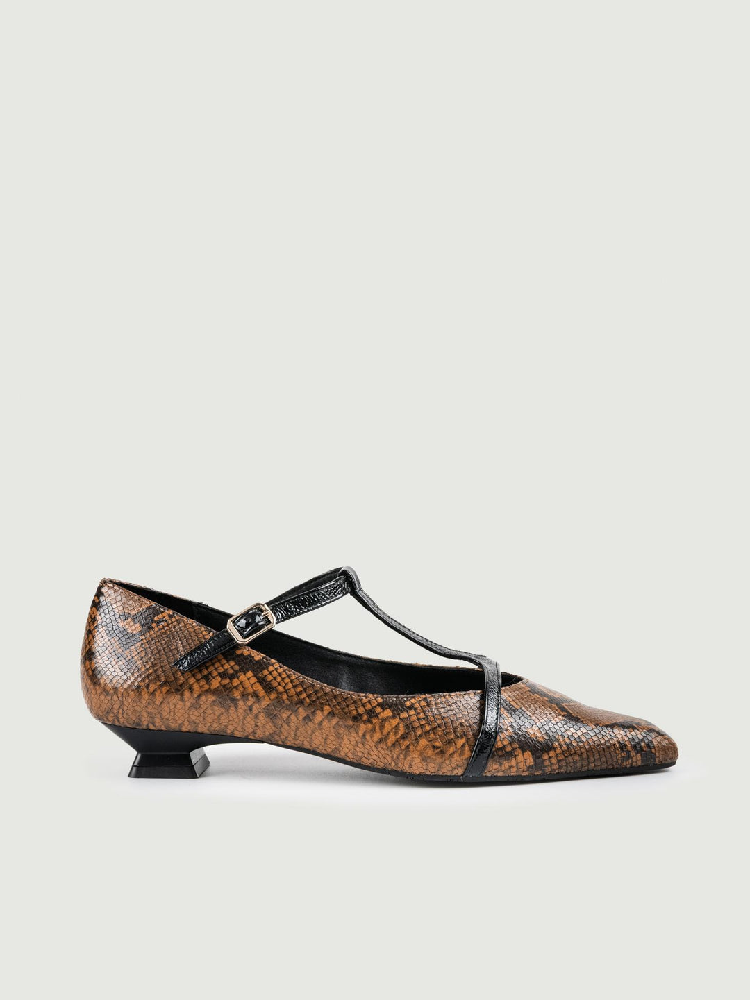 BALLERINA IN PELLE STAMPA PITONE  CON CINTURINO 5526 CUOIO LODI 