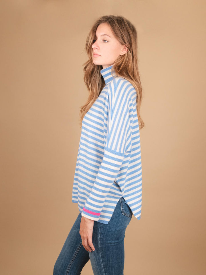 DOLCEVITA  OVERSIZE IN CASHMERE  A RIGHE AZZURRO JOANNA RIGHEAZZURRO ABSOLUT CASHMERE 