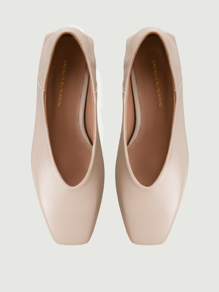 Ballerina in pelle bianca con punta squadrata DARIA21 BURRO ANDREA MORANDO 