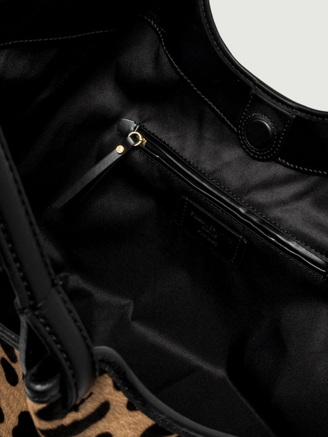 Borsa a spalla Dua in pelle color leo macchia nero-nero 11112 HORSY 10730 GIANNI CHIARINI 