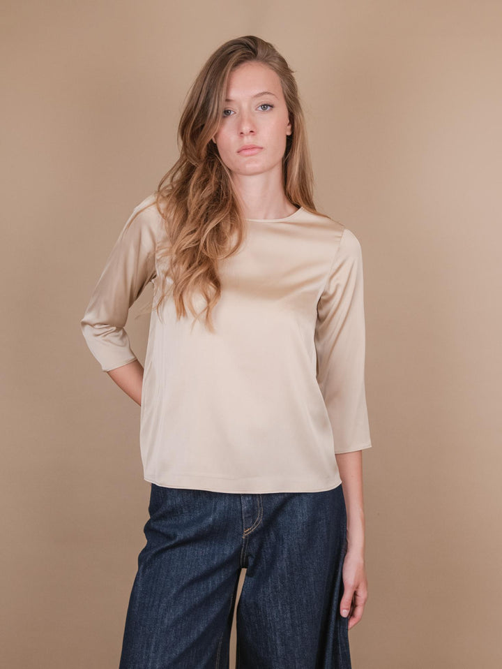BLUSA CON MANICA TRE QUARTI IN RASO BEIGE M9826 BEIGE ANDREA MORANDO 