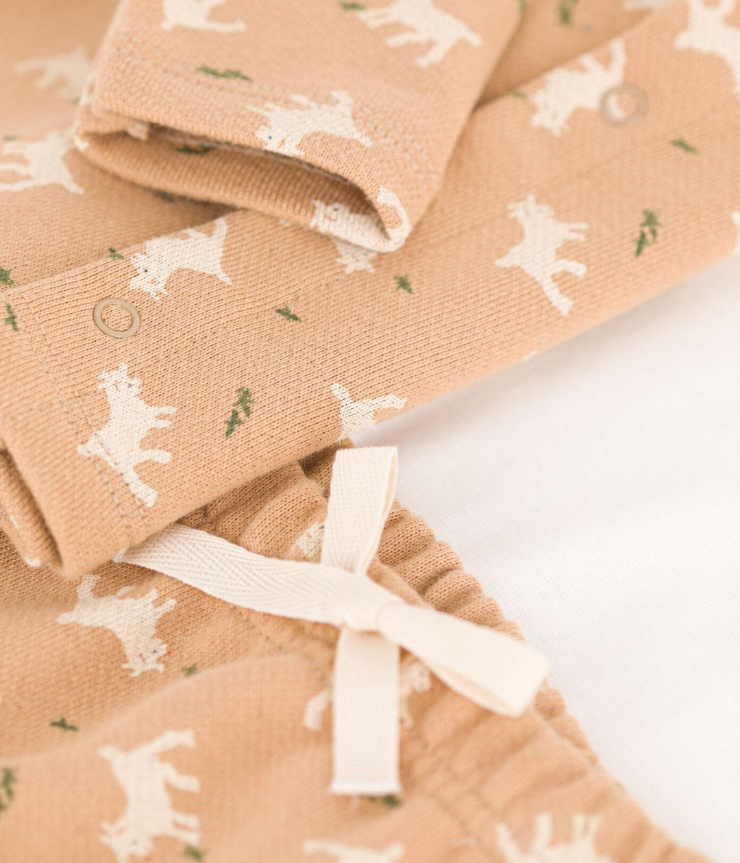 COMPLETO IN TESSUTO FELPATO CON STAMPA CAPRETTA PER BEBÈ A087U 01 PETIT BATEAU 