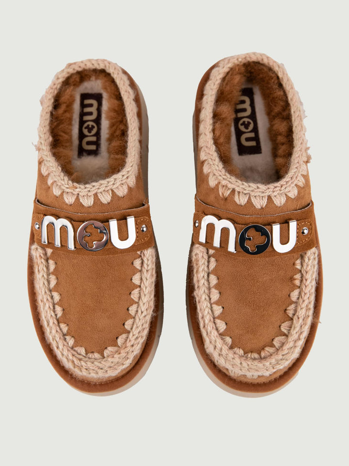 Bounce Clog Mou cognac con logo in metallo FW531001A COG MOU 