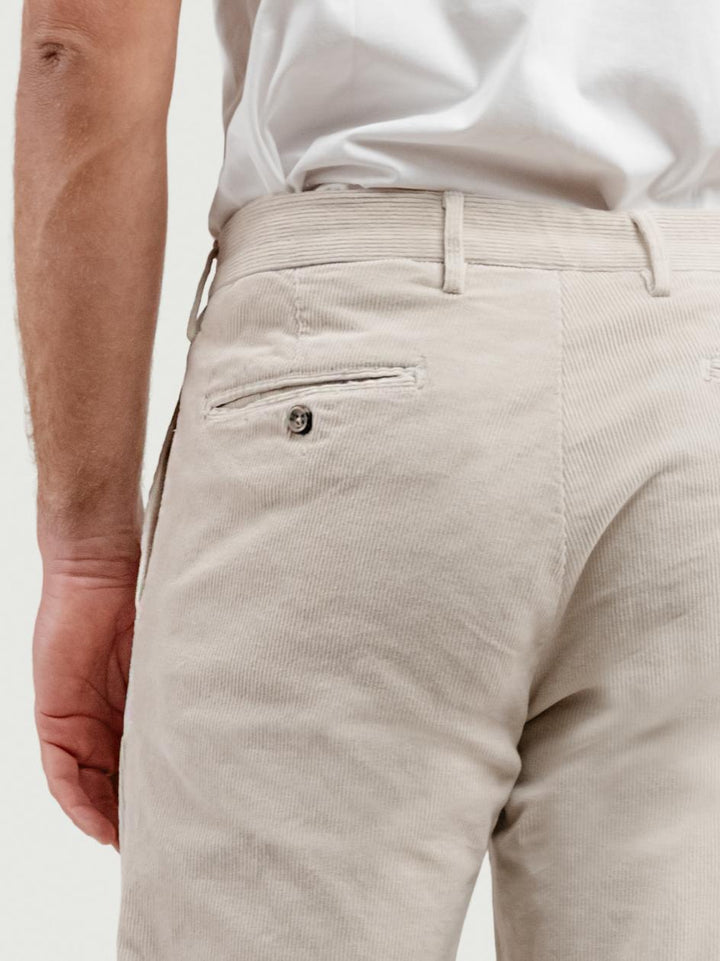 PANTALONE CON PENCES IN VELLUTO BURRO BU26W16PAPA 508 ANDREA MORANDO 